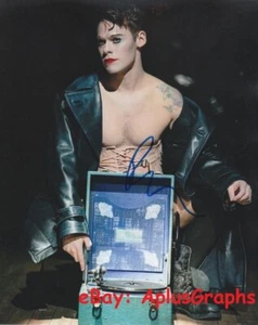 Randy Harrison... Maestro de ceremonias sin camisa de cabaret - FIRMADO - Imagen 1 de 1