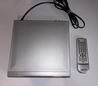 REPRODUCTOR DVD GPX D1816 plateado - probado y funcionando - con control remoto Foto 1 de 4
