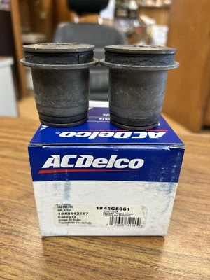 Nuevo kit de buje de brazo de control de suspensión ACDelco 45G8061 Ford Mazda 88912567 Foto 1 de 2