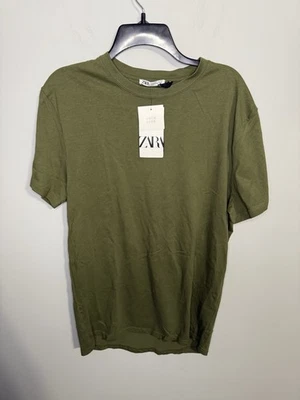 Camiseta de manga corta verde pequeña para hombre ZARA NUEVA CON ETIQUETAS Foto 1 de 4
