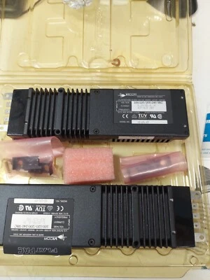 Vicor VI-LFL-CY Converter Module two pieces available new - Image 1 of 4