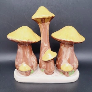 Vtg Mushroom Salt Pepper Stand Shakers MCM Retro Ceramic Handpainted 70s - Picture 1 of 14