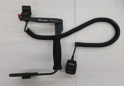 FP FPX-BK-FL05 Flashpoint Rotating Camera Flash Bracket W/ Pholsy Cord GREAT! - Image 1 of 4