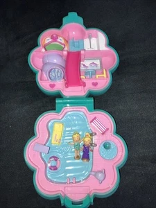 Wasserspaßpark Polly Pocket + zwei Puppen - Bild 1 von 5