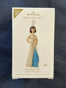 HALLMARK 2008 NOCHE GALA PORCELANA BARBIE ORNAMENTO - Imagen 1 de 4