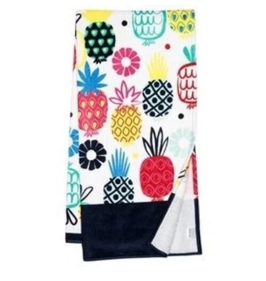 Toalha de praia Thirty One abacaxi LOTTA COLADA piscina 30" X 60" dias de verão - Imagem 1 de 2