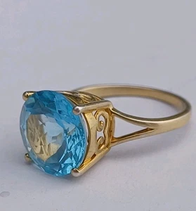 Vintage 925 Jahre gestempelt goldfarben Ring mit großem hellblauem Stein *Größe siehe Bilder* - Bild 1 von 9
