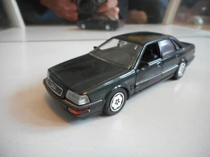 Schabak Audi V8 in Dark Green on 1:43 - Imagen 1 de 2