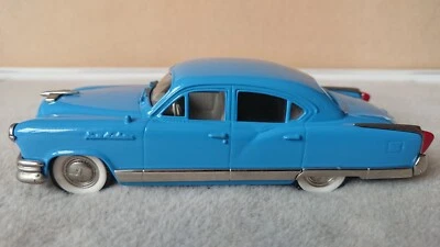 RARO Brooklin Models BRK 29 1953 Kaiser Manhattan sedán de 4 puertas azul en caja Foto 1 de 4