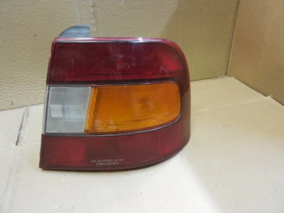 Right Passenger Tail Light Fits Hyundai Elantra 4 Door Sedan 1992 1993 - Image 1 of 4