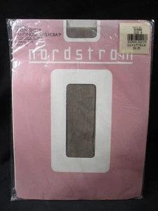 Pantimedias transparentes sedosas Nordstrom Control Topn - Sandalia Puntera - Talla B - Almendra - Imagen 1 de 5