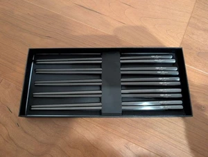 Juego de 4 palillos conmemorativos Alfa Romeo F1 Paddock - Imagen 1 de 3