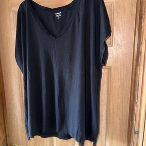 M & S Black T Shirt Size 20 - Picture 1 of 3