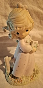 Precious Moments figurine "The Voice Of Spring" 12068 - Picture 1 of 6