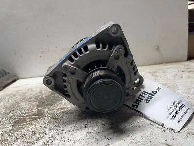 Alternador Chevrolet Silverado 3500 Pickup 2015-2016 6.6L 220 AMP Opt KW5 229494 - Imagem 1 de 4