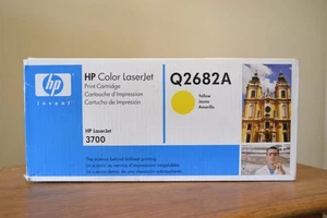 HP Q2682A Yellow Color Laserjet 3700 Toner Cartridge - Picture 1 of 5