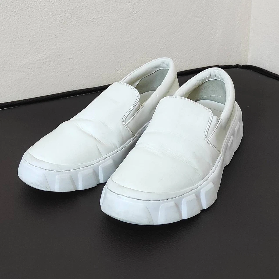 Prada Casual White leather slip-on Men's Shoes Size: EU40 US6 - Image 1 of 4