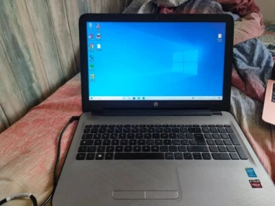 hp 15-ac195nl, usato, colore grigio, vendo per cambio pc - Immagine 1 di 4