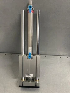 UNIVER J12A220160A with M1500250160M CILINDER - Foto 1 di 4