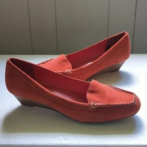 Coldwater Creek Women's Suede Leather Wedge Rust Slip On Loafers Size 7 - Picture 1 of 9
