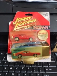 Johnny Lightning Mopar 1968 Dodge Charger Hemi w/ Collectible Storage Tin 1:64 - Picture 1 of 10