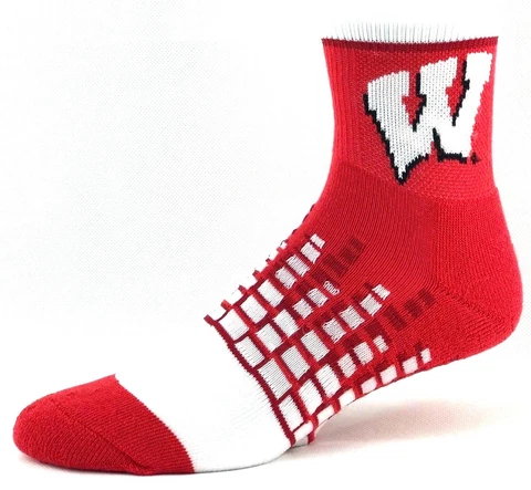 Wisconsin Badgers Red & White M1500R Digi Squares Deuce Quarter Socks Cover