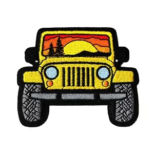 Parche bordado para planchar amarillo Jeep 4x4 vehículo todoterreno Sunset Adventure - Imagen 1 de 2