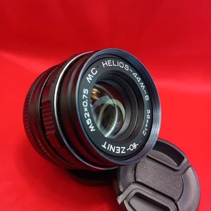 MC Helios 44m-6 58mm f/2 Iris Lens M42 Mount #9252304 + Front Cap - Picture 1 of 22