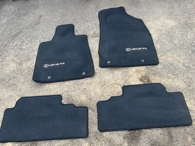 Alfombrillas negras originales Lexus RX350 RX450h 2010-12 Foto 1 de 4