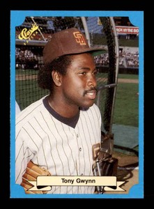 1988 Classic Blue #220 Tony Gwynn   NM+ X2456081