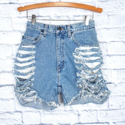 Pantalones cortos de mezclilla vintage de tiro alto triturados para mujer 26-27 pequeños azules Foto 1 de 4