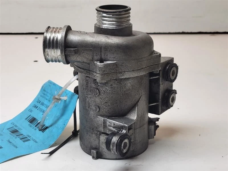 BMW 328I 2007 bomba de agua E90 Foto 1 de 4