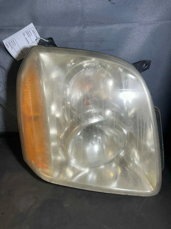 Fits 2007-2014 GMC Yukon Right Headlight (heavy fog) OEM:15861026 Foto 1 de 4