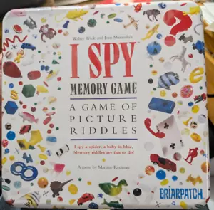 I Spy Memory Game in Tin Box Game Briarpatch Scholastic 2004 Complete - Picture 1 of 6