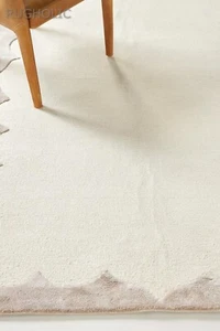 Lujosa alfombra de lana acolchada a mano ANTHRO VANYA BLANCA alfombra para sala de estar - Imagen 1 de 6