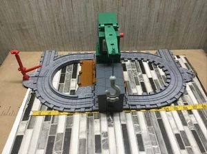 THOMAS & FRIENDS - Take N Play Along - CRANKY Crane Train - PLAYSET 2009 - Picture 1 of 7