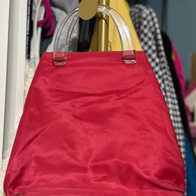 Bolso de Mano Prada Rojo Nylon con Asas Superiores Transparentes Foto 1 de 4