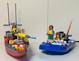 LEGO CITY  Lego 60005 Fire Boat  99% Complete w/ 1 Manual & Box - USED