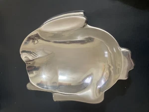 Bandeja de aluminio fundido conejito conejo Pascua plata base martillada 9,75 pulgadas pesada - Imagen 1 de 17