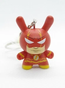 Kidrobot - Flash 3/24 - DC Comics Justice League Vinyl Keychain Series - New - Picture 1 of 9