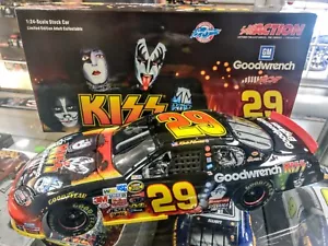 2004 Kevin Harvick Kiss 1/24 Monte Carlo. Action. - Picture 1 of 1