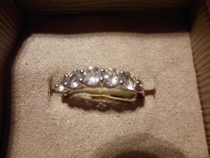 Diamond Cut White Topaz 5-Stone Ring in 925 Sterling-Size 8- 1.50 Carats - Picture 1 of 6