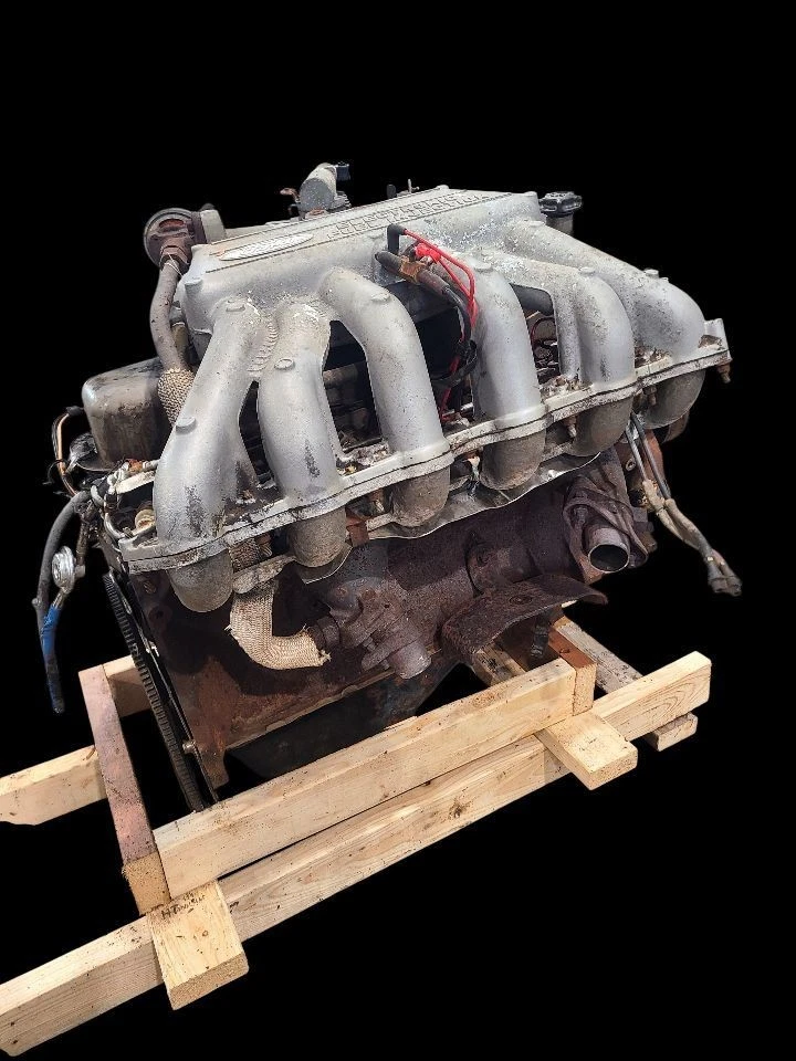 Engine 4.9L VIN Y 8th Digit Gasoline Fits 88-96 FORD E350 VAN 651968 — 第 1/4 张图片