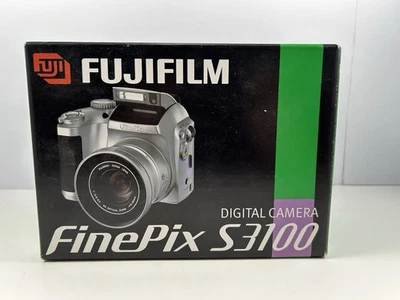 Fujifilm FinePix S Series S3100 4.0MP Digital SLR Camera w/ Cables, Manual, CD - Image 1 of 4