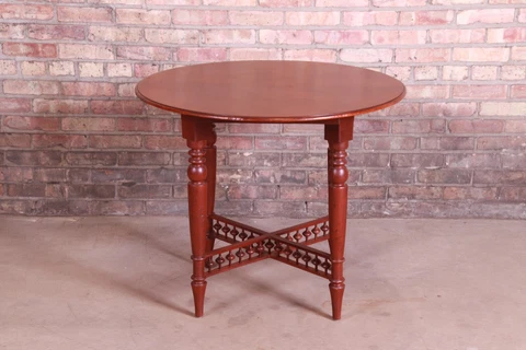 Baker Furniture Milling Road American Colonial Carved Mahogany Tea Table Cover