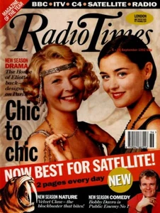 Radio Times House of Eliott Bobby Davro Todd Carty Steve Martin Football Italia - Picture 1 of 4