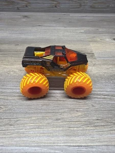 Spin Master Monster Jam Fire & Ice Soldier Fortune BLACK OPS Truck 1:64 - Bild 1 von 7