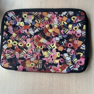 Coque pour ordinateur portable Bertie Bassett 15 pouces (pour MacBook Air voir description) - Photo 1/5