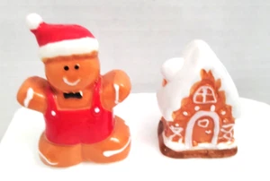 Gingerbread Man and House MINI Salt And Pepper Set Cracker Barrel  NEW - Picture 1 of 3