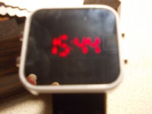 Montre Led rouge watch LED watch